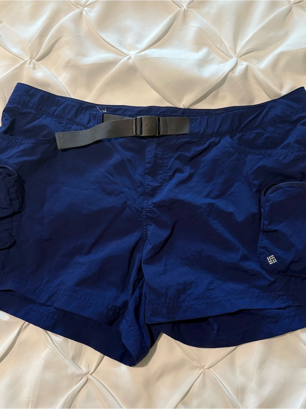 Columbia Supplex Blue Nylon Belted Cargo Hiking Shorts, Women’s Size Large